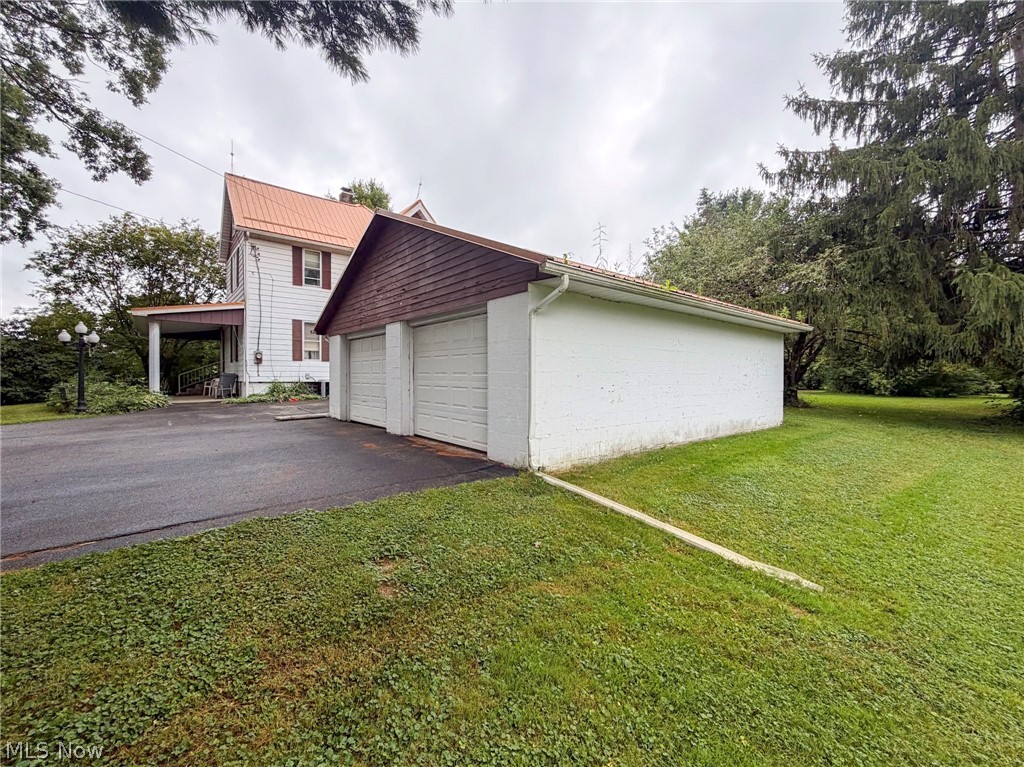 5679 Youngstown Kingsville Road NE Cortland OH 44410