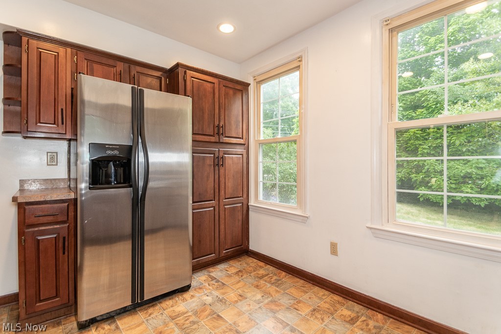592 E Garfield Road Aurora OH 44202
