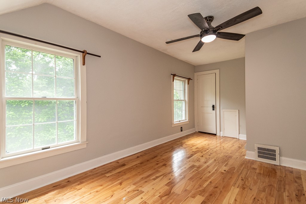 592 E Garfield Road Aurora OH 44202