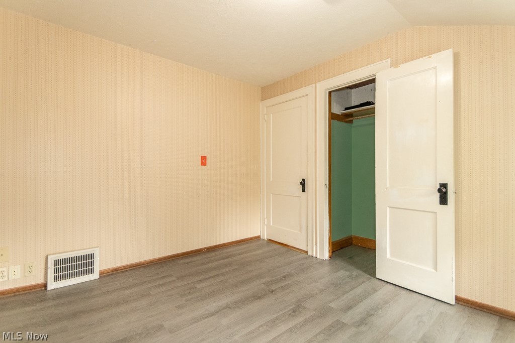 592 E Garfield Road Aurora OH 44202