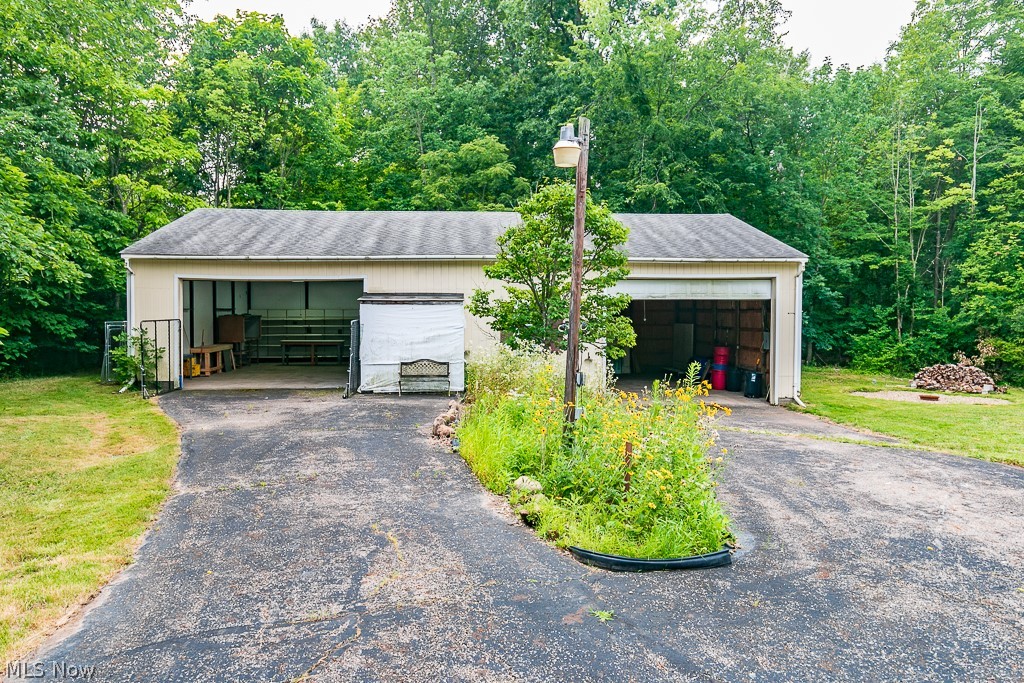 592 E Garfield Road Aurora OH 44202