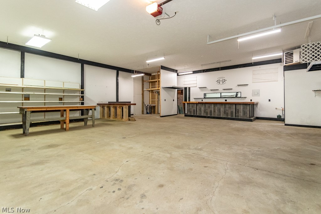 592 E Garfield Road Aurora OH 44202