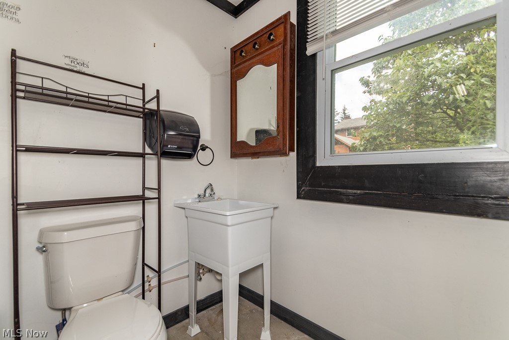 592 E Garfield Road Aurora OH 44202