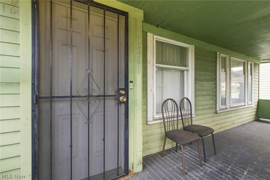 1261 E 135th Street East Cleveland OH 44112