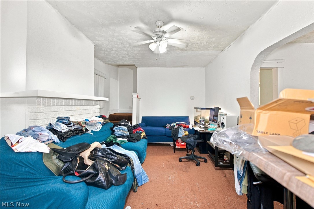 1261 E 135th Street East Cleveland OH 44112
