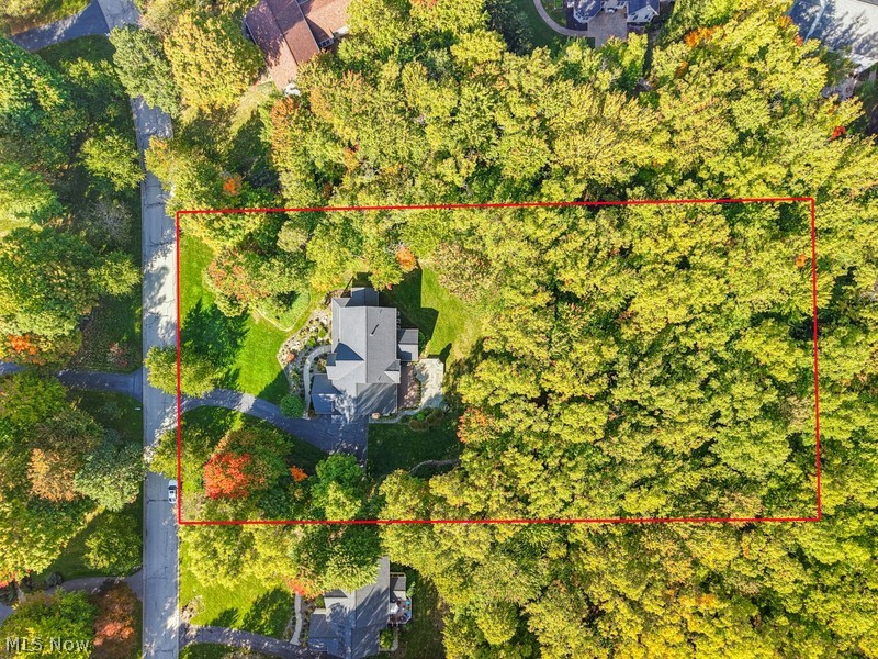 502 Manor Brook Drive Chagrin Falls OH 44022