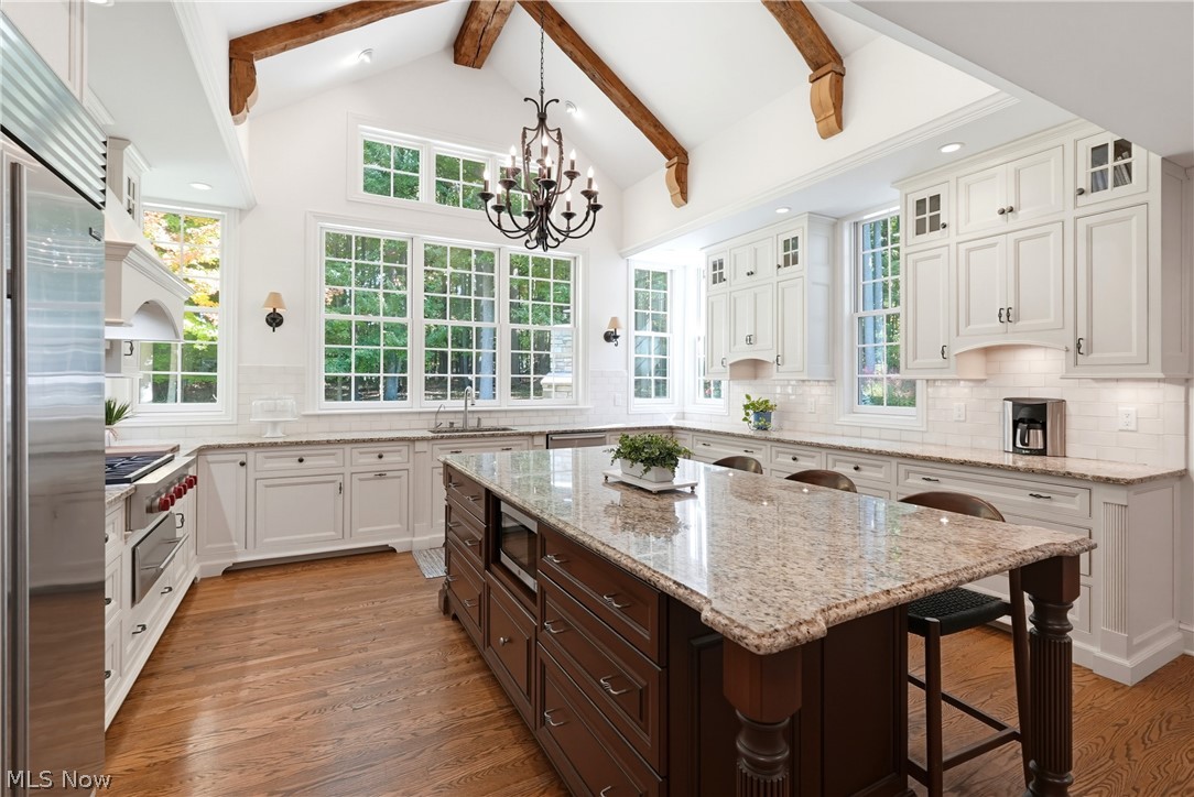 502 Manor Brook Drive Chagrin Falls OH 44022