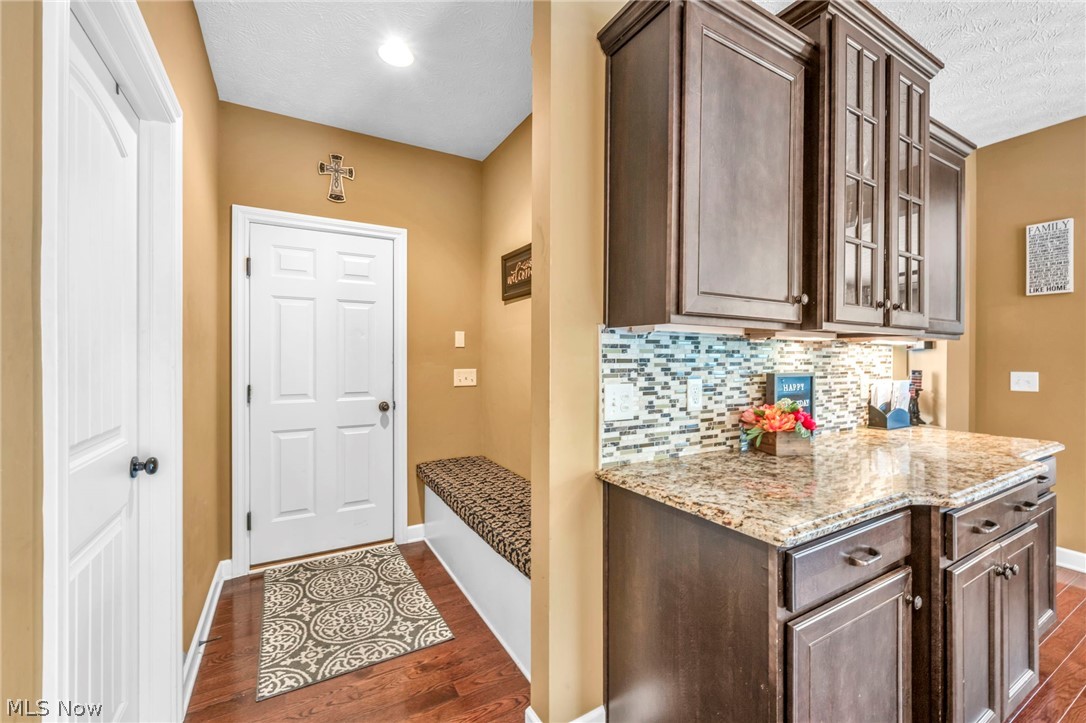 8006 Dovegate Circle Mentor OH 44060