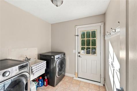 5521 Deerborn Avenue Mentor OH 44060