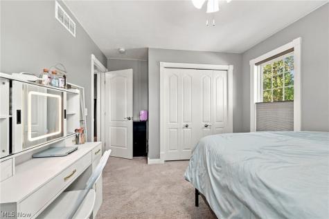 5521 Deerborn Avenue Mentor OH 44060