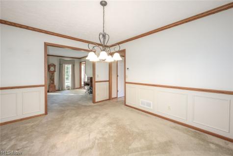 425 Middlestone Way Cuyahoga Falls OH 44223