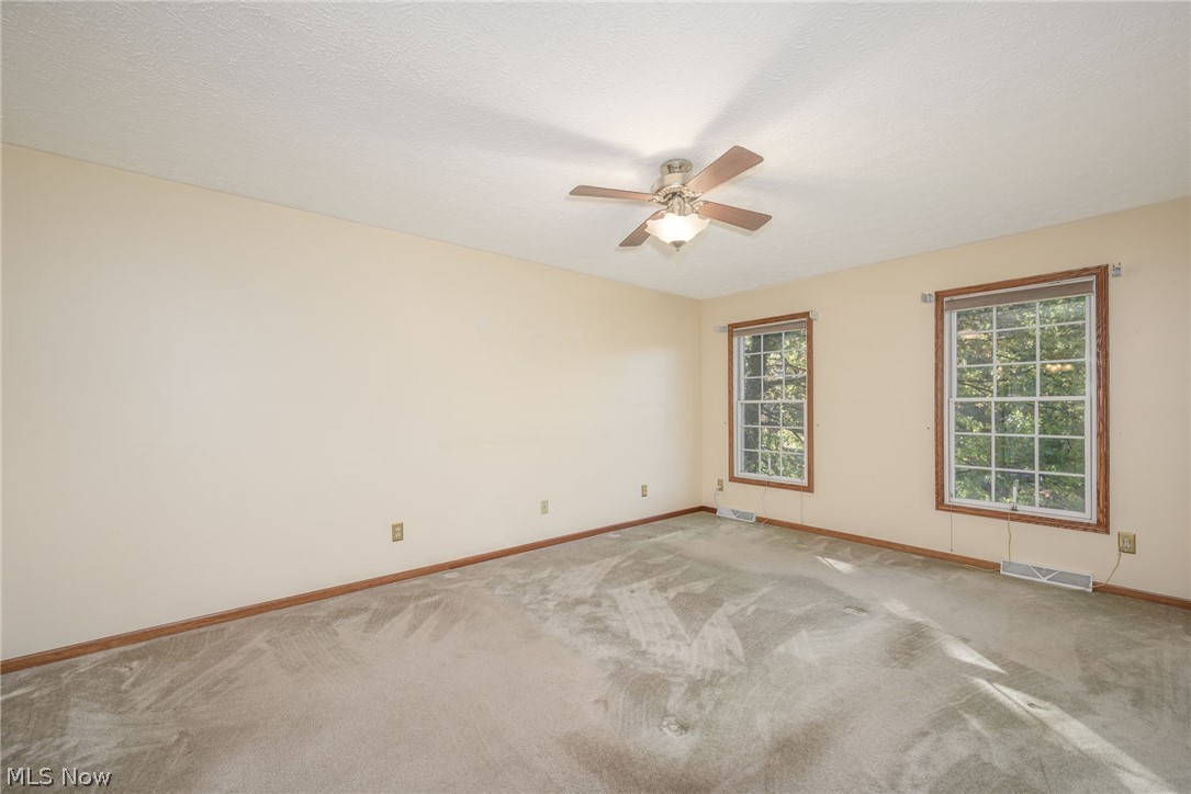 425 Middlestone Way Cuyahoga Falls OH 44223