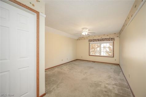 425 Middlestone Way Cuyahoga Falls OH 44223