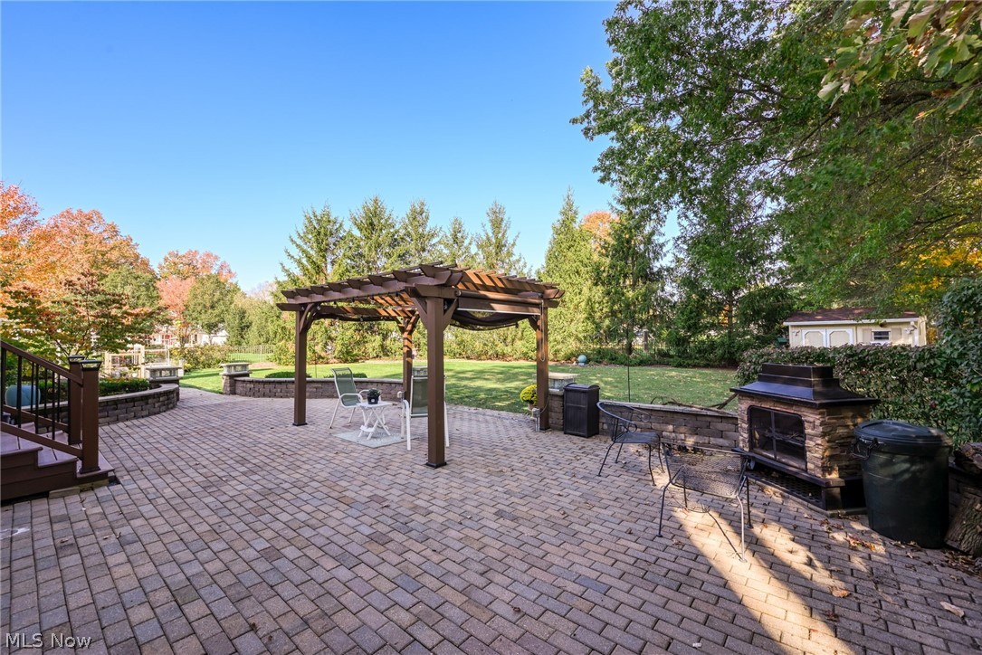 425 Middlestone Way Cuyahoga Falls OH 44223