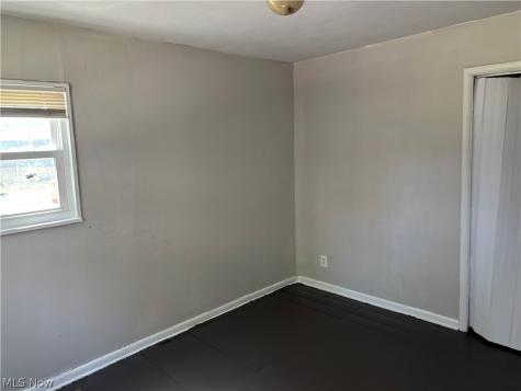 19009 Firwood Road Cleveland OH 44110