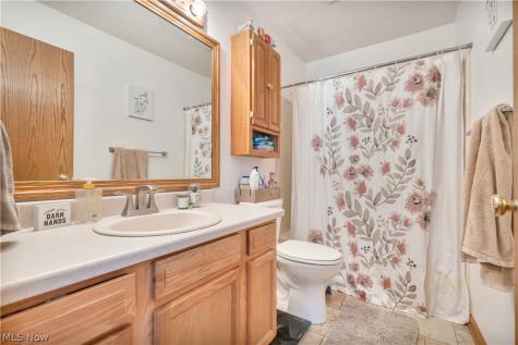 2420 Auberry Drive Akron OH 44312