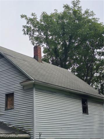 384 Turner Street Akron OH 44304