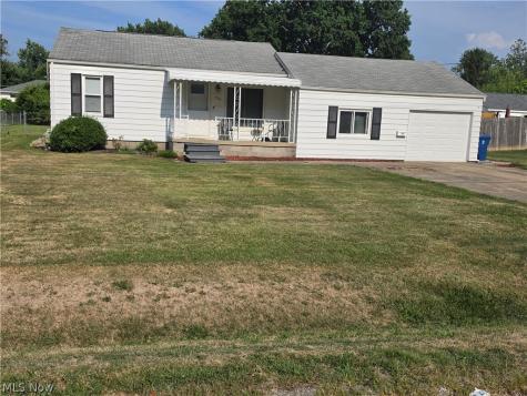 1301 Hulett Avenue Eastlake OH 44095