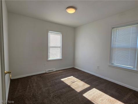 1301 Hulett Avenue Eastlake OH 44095