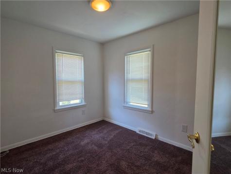 1301 Hulett Avenue Eastlake OH 44095