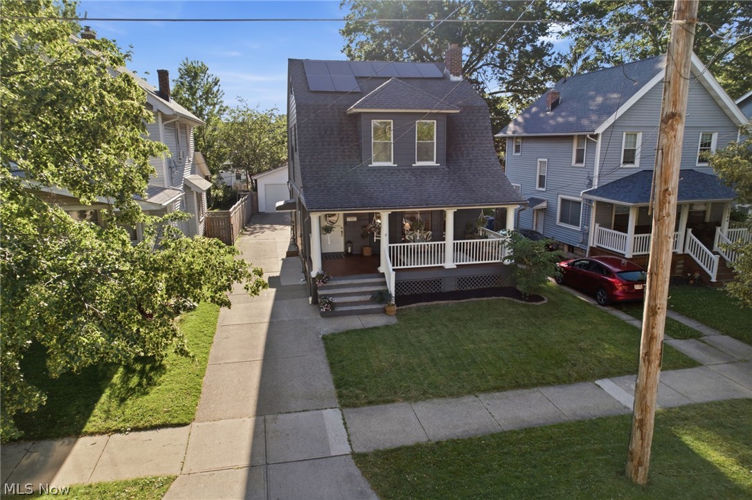 1348 Saint Charles Avenue Lakewood OH 44107