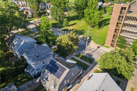 1348 Saint Charles Avenue Lakewood OH 44107
