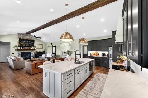 18844 Mennell Road Grafton OH 44044