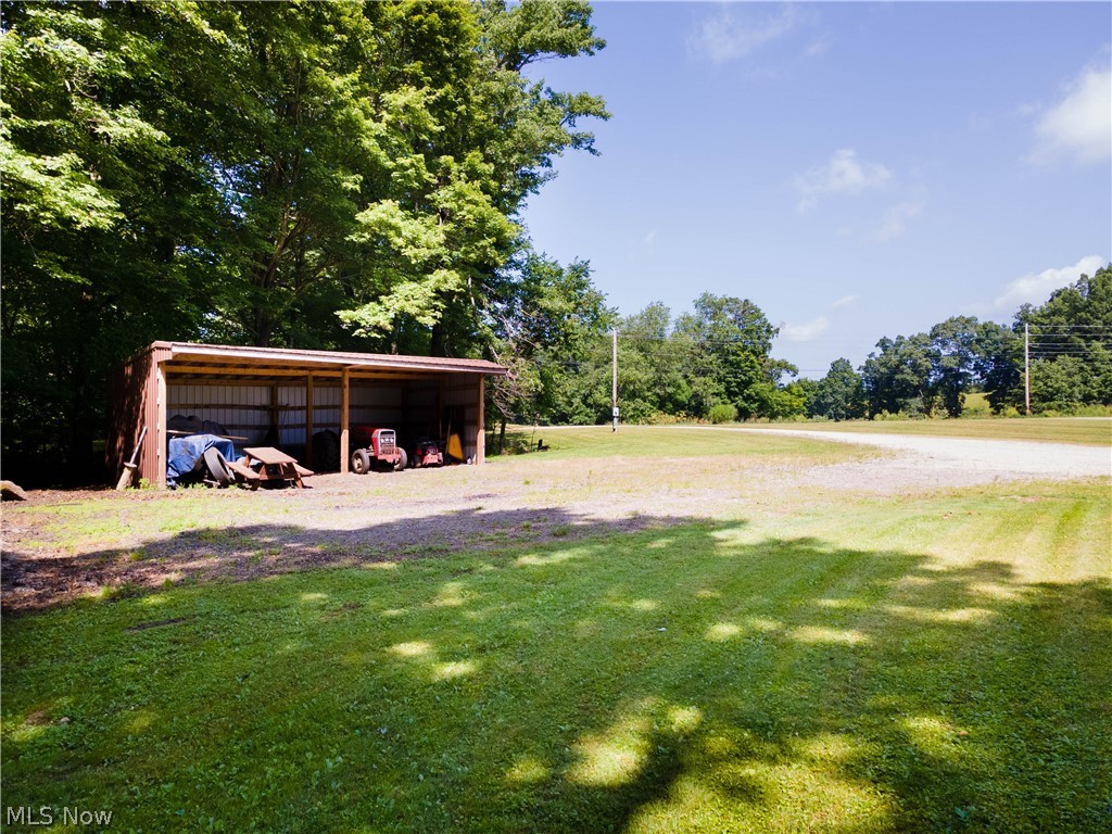 18412 Pigeon Roost Road Howard OH 43028