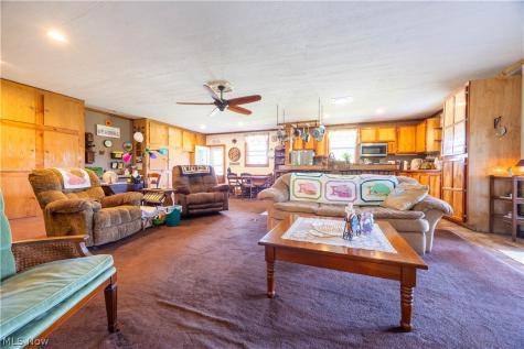 18412 Pigeon Roost Road Howard OH 43028
