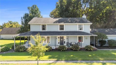 1205 Surfside Circle Aurora OH 44202