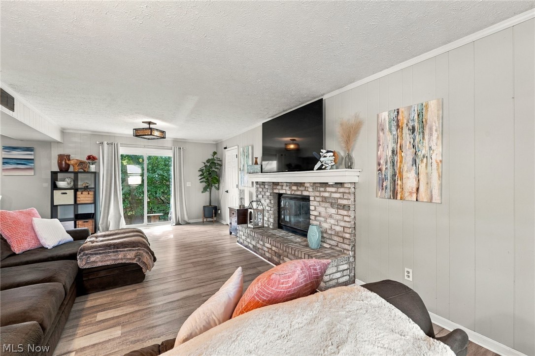 1205 Surfside Circle Aurora OH 44202