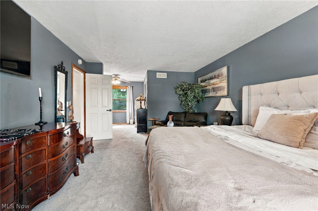 1205 Surfside Circle Aurora OH 44202