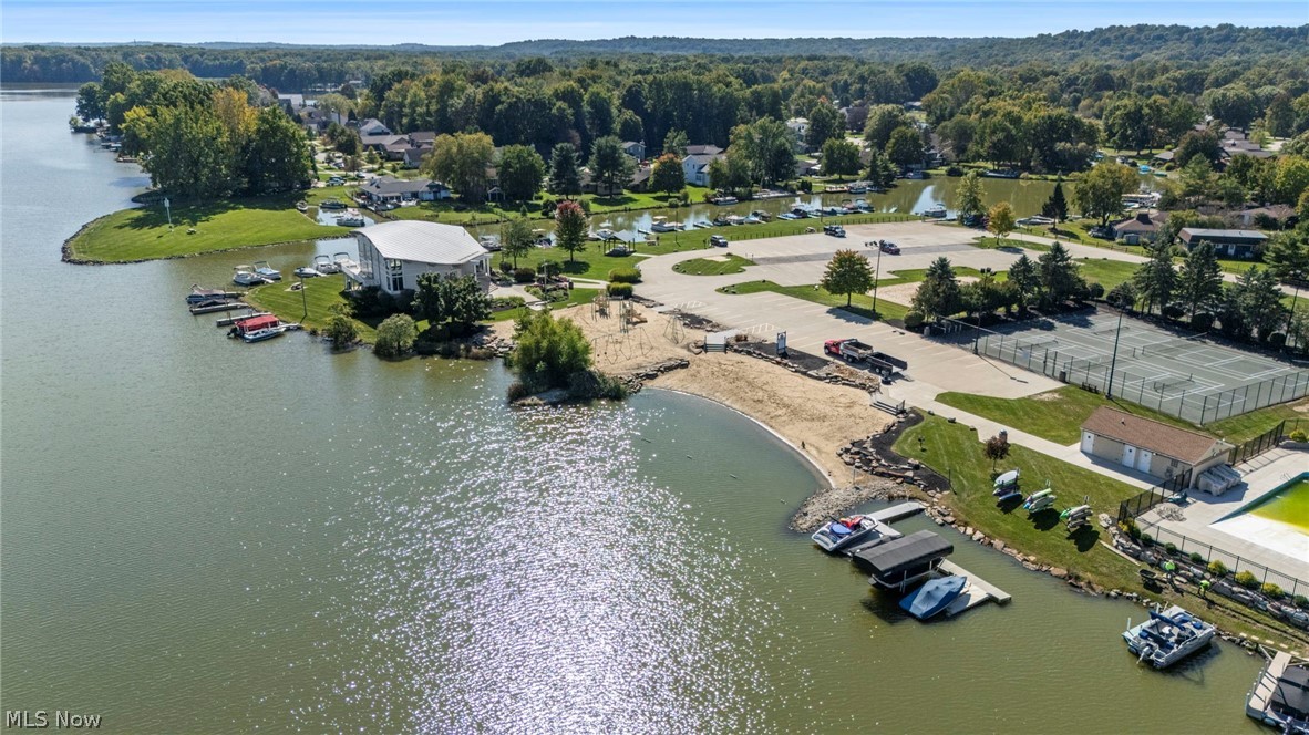 1205 Surfside Circle Aurora OH 44202
