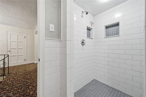 826 E Schaaf Road Brooklyn Heights OH 44131