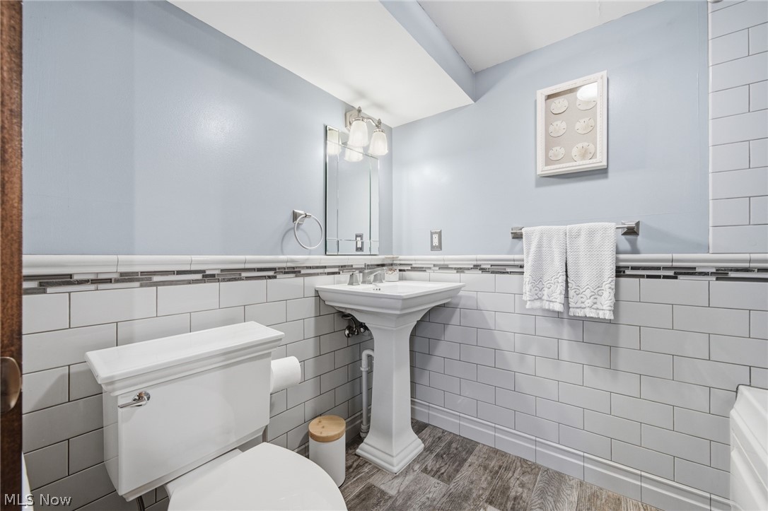 826 E Schaaf Road Brooklyn Heights OH 44131