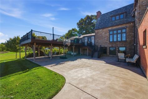 826 E Schaaf Road Brooklyn Heights OH 44131