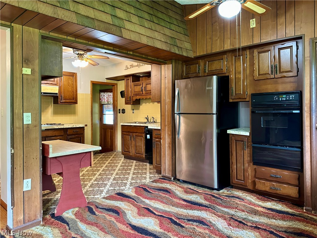 5004 Dunsmore Avenue Ashtabula OH 44004