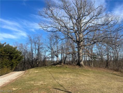 1216 Cisler Drive Marietta OH 45750