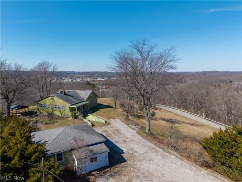 1216 Cisler Drive Marietta OH 45750