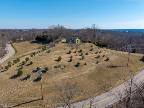 1216 Cisler Drive Marietta OH 45750
