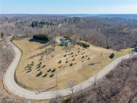1216 Cisler Drive Marietta OH 45750