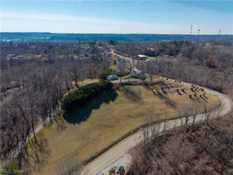 1216 Cisler Drive Marietta OH 45750