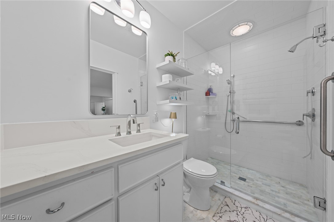 3305 Roundwood Road Hunting Valley OH 44022