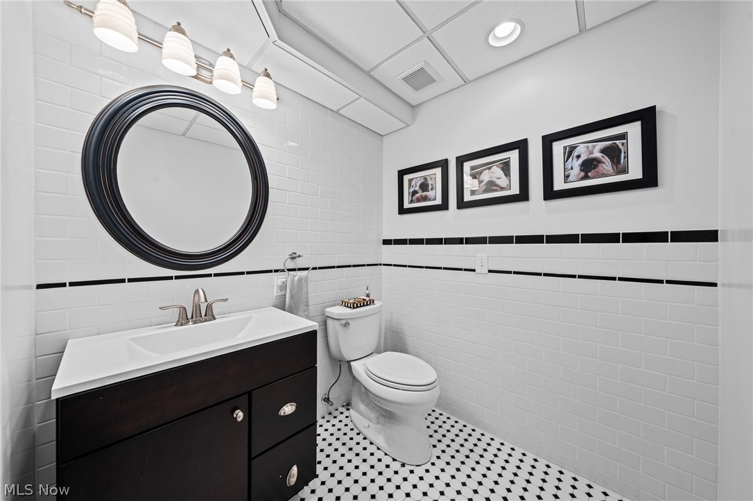 3305 Roundwood Road Hunting Valley OH 44022