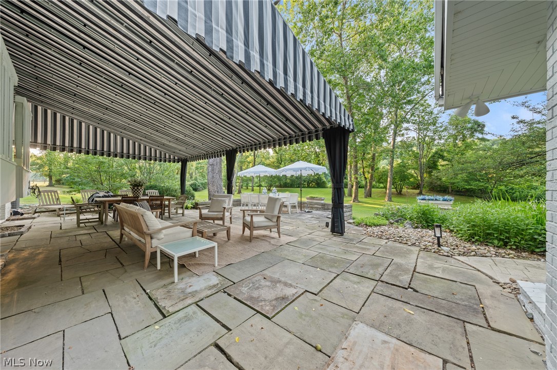 3305 Roundwood Road Hunting Valley OH 44022
