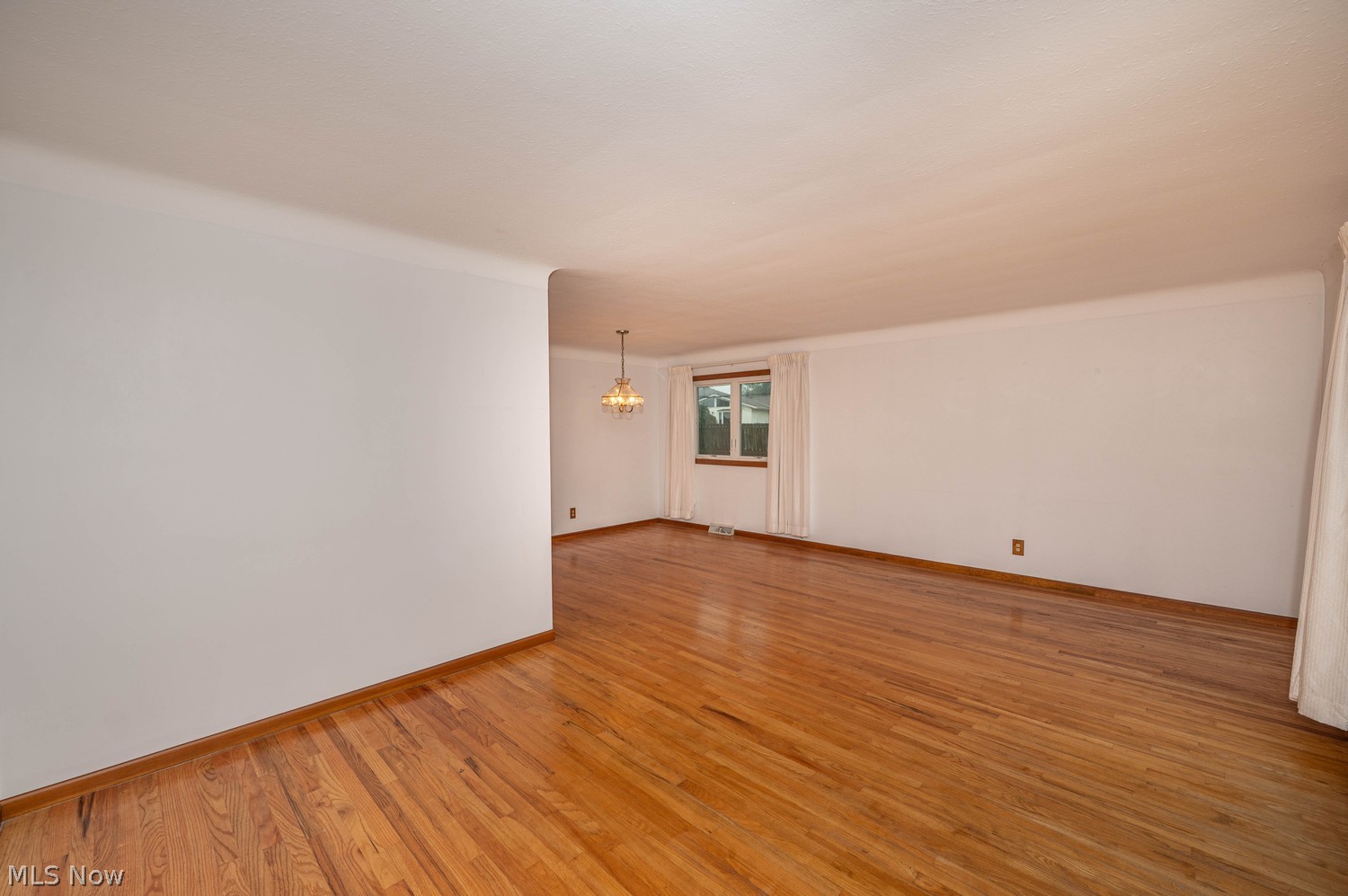 6562 Monterey Drive Mayfield Heights OH 44124