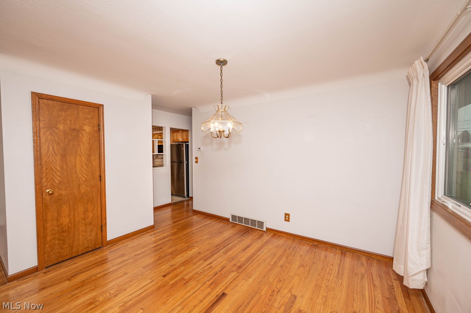 6562 Monterey Drive Mayfield Heights OH 44124