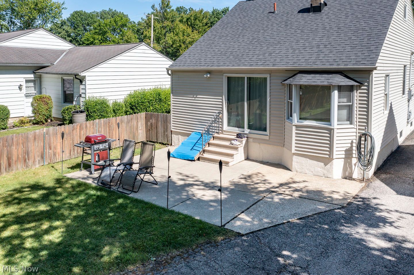 24195 Maple Ridge Road North Olmsted OH 44070