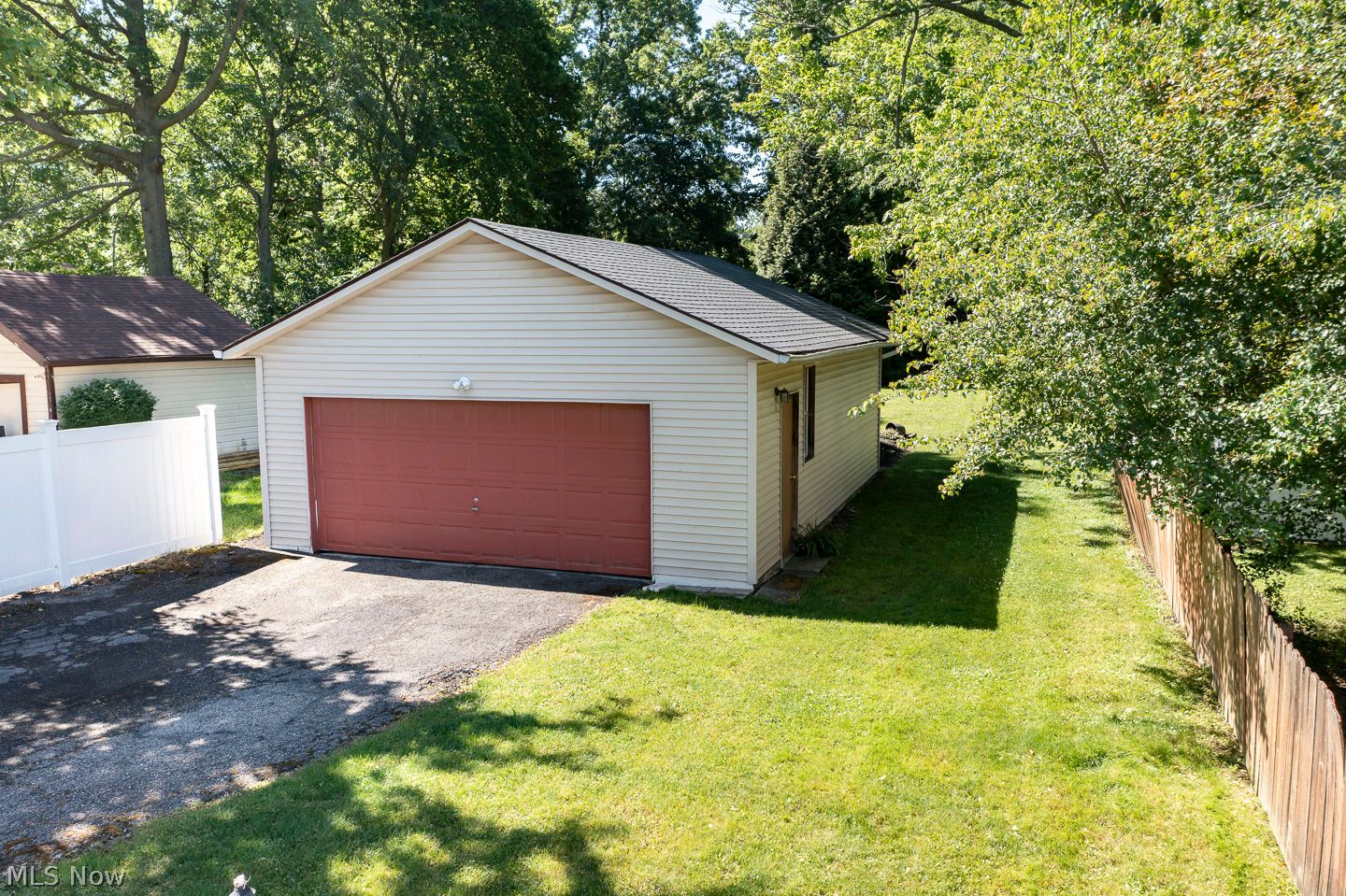 24195 Maple Ridge Road North Olmsted OH 44070