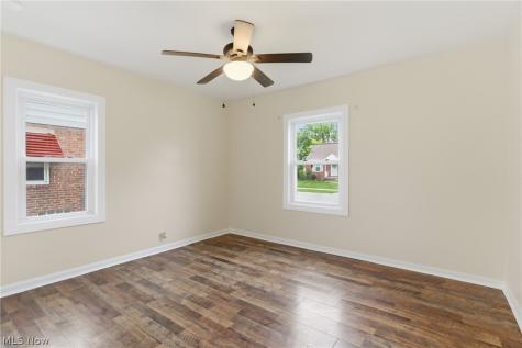 325 E 326th Street Willowick OH 44095